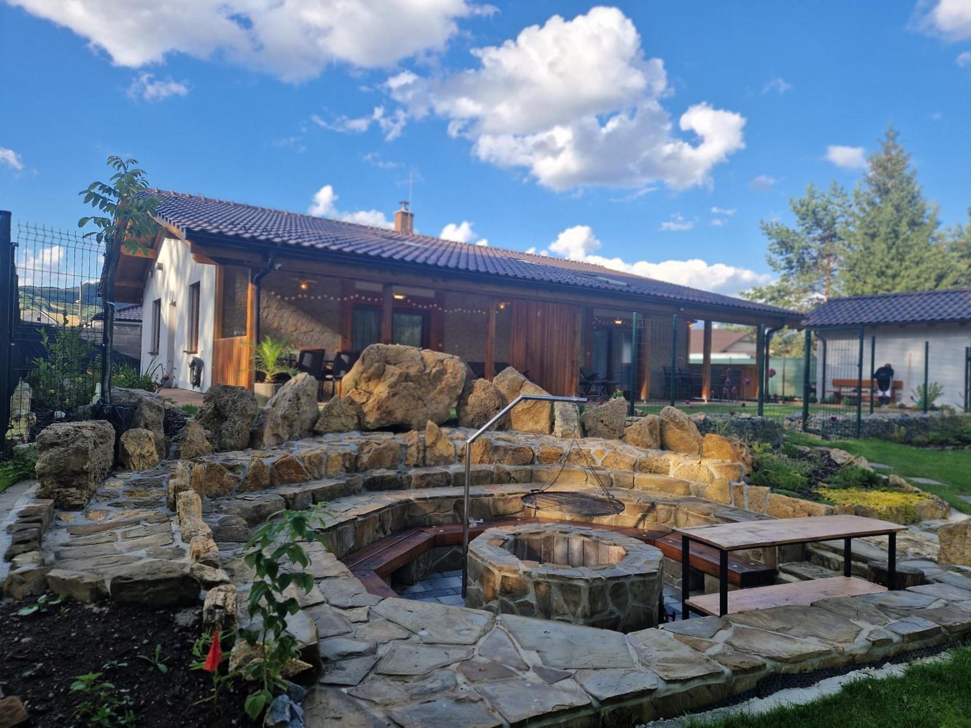 Villa Garden Bešeňová 외부 사진